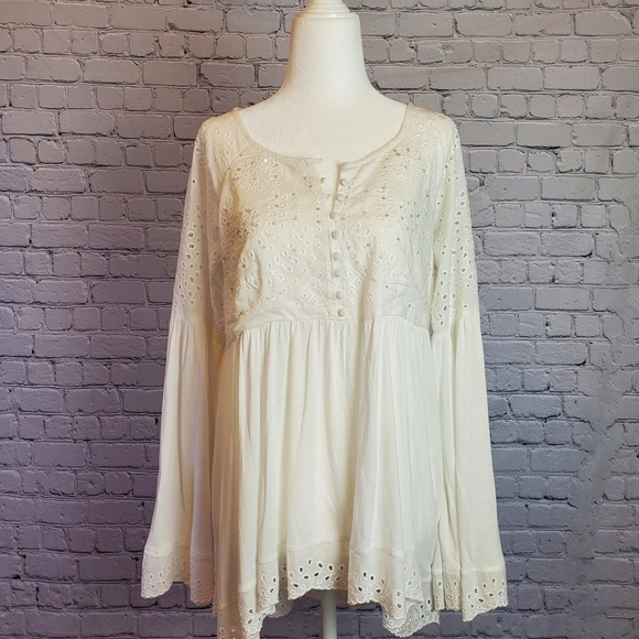 FREE People Sea Of Love eyelet tunic top sz. XS - Picture 9 of 13